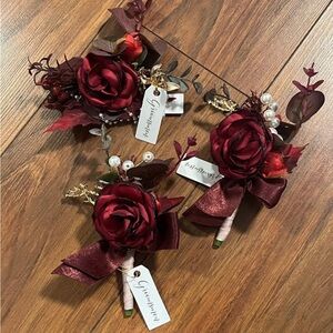 Elegant Burgundy Boutonniere Set